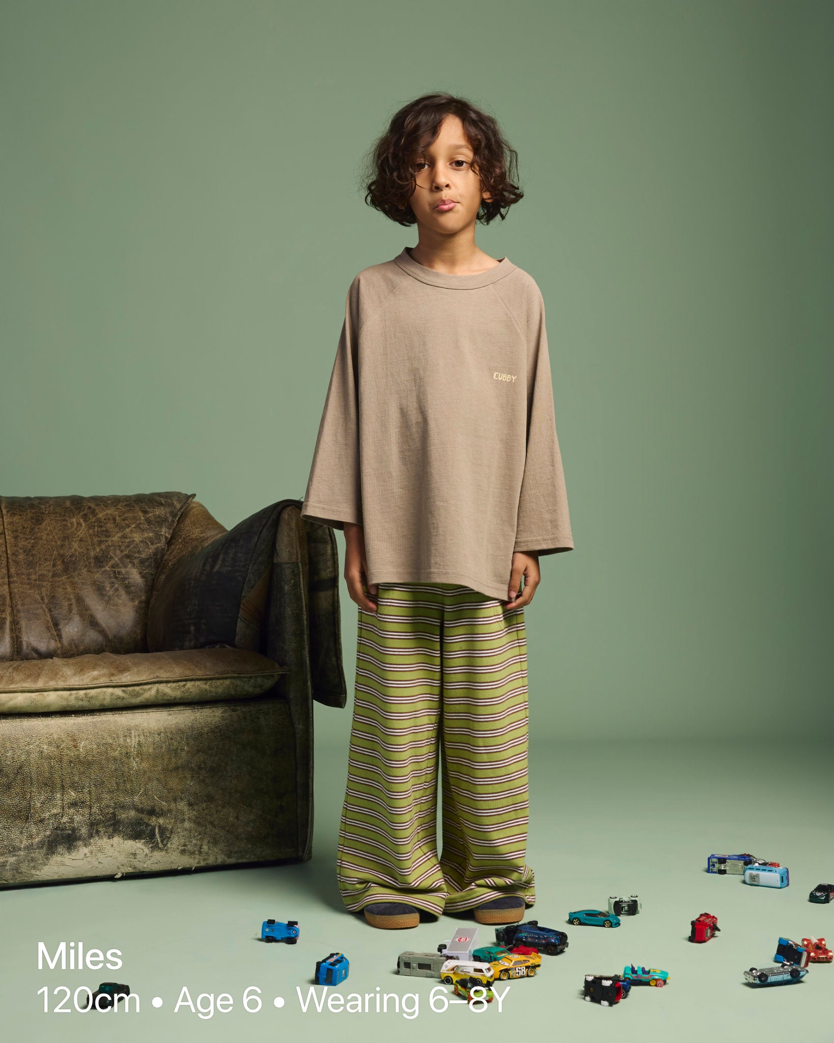 Archie Raglan Sleeve | Mushroom