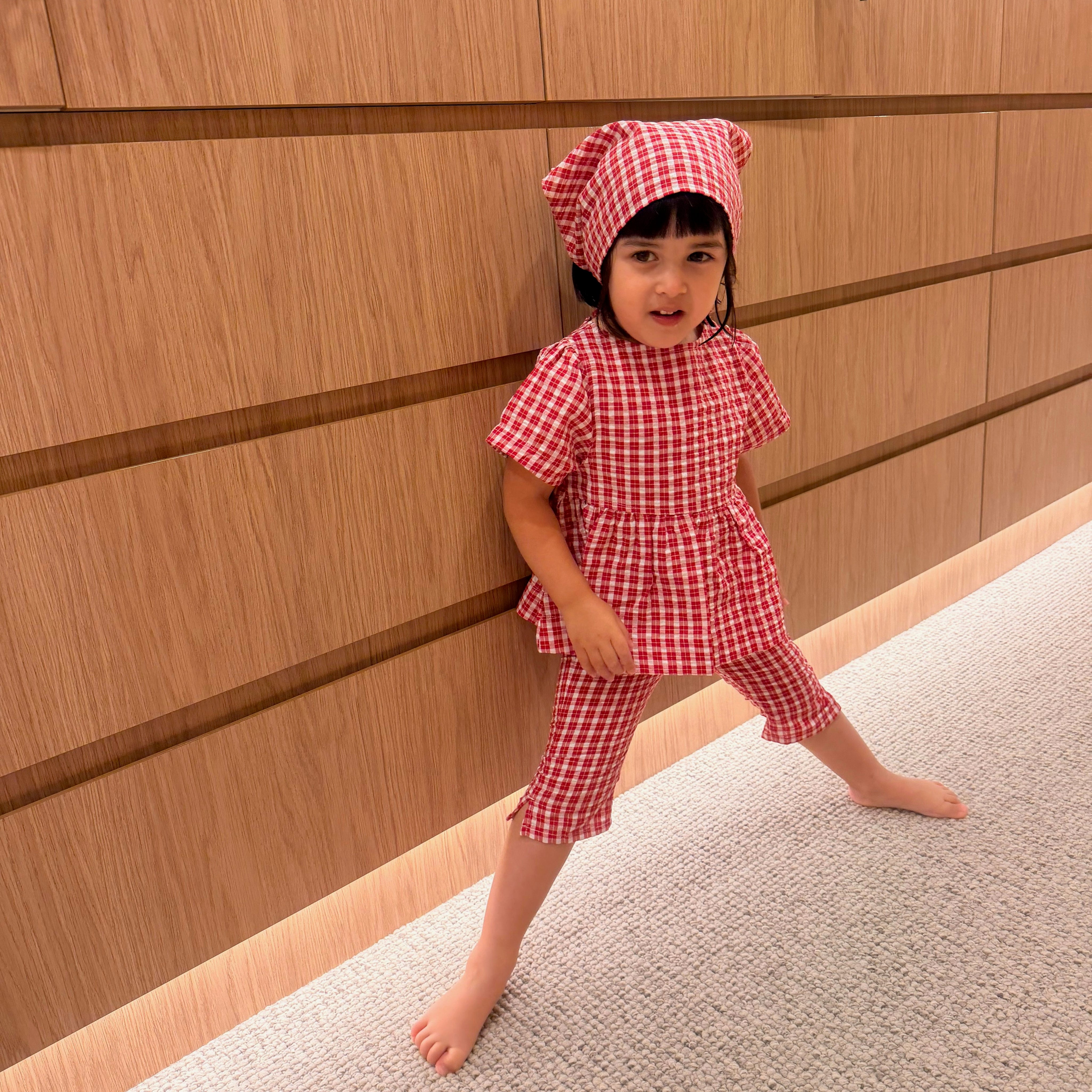 Linda_Harley_3y_2-3sz3.jpg